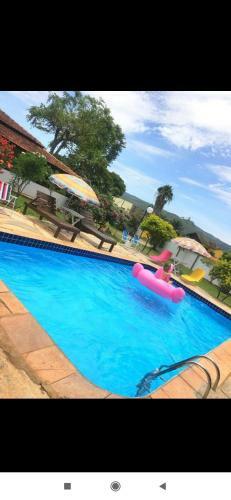 Hostal Chal�s E Camping Bela Vista