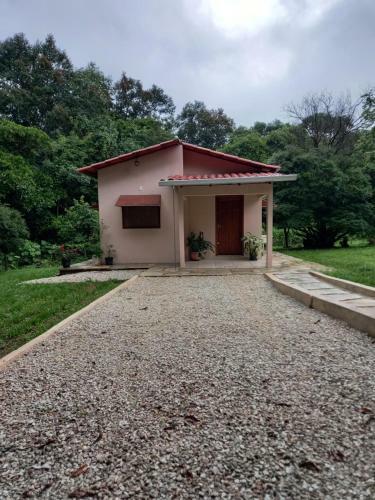 Chal� Veredas E Buritis