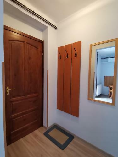 R�zsa Apartman