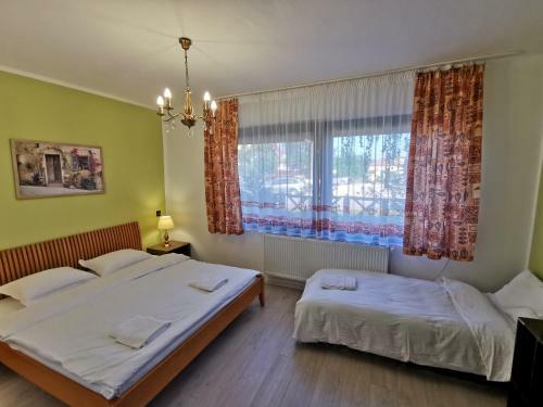 Hostal Ambient Deluxe Apartman