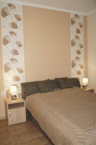 Hostal Pacsirta Apartman