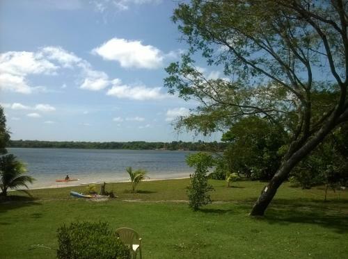 Camping Lagoa Do Cass�