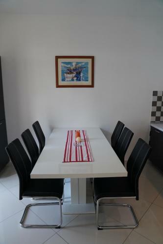 Sesar Apartments Krk - No. 2 Vinko