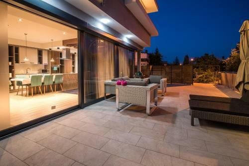 Luxury Apartment Imperia