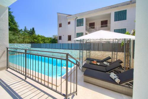 Luxury Vall Apartment