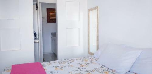 Apartamento Com Piscina Proximo � Praia