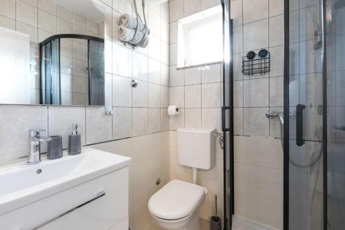 Hostal Guest House Krk Town Centre
