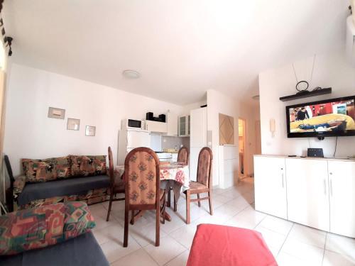 Apartment In Krk/insel Krk 36795