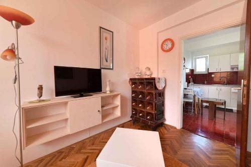 Apartment In Krk/insel Krk 12673
