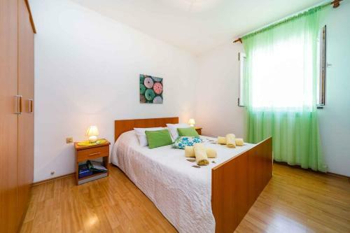 Apartments In Krk/insel Krk 38631