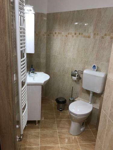 Apartamento M�ty�s Vend�gh�z Full