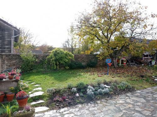 Apartamento 400 �ves H�z Vend�gh�z