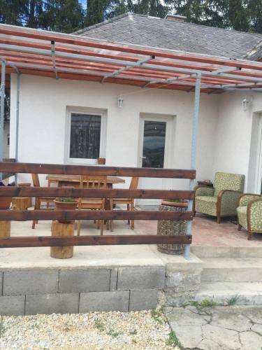 Apartamento Nyugalmas Vend�gh�z