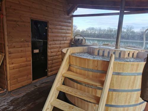 V�zparti Apartmanh�z