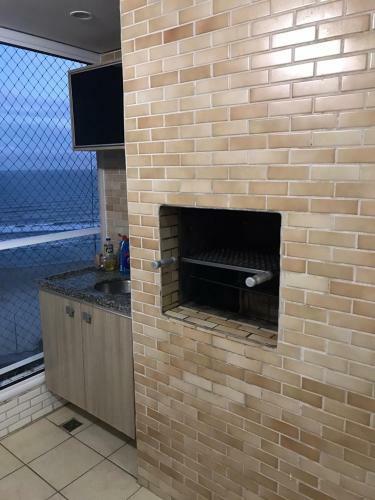 Lindo Apartamento Com Vista Para O Mar, Wifi E Churrasqueira