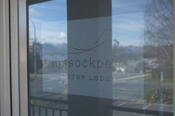 Tussock Peak Motor Lodge