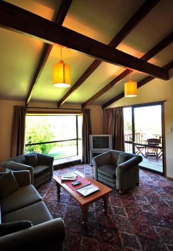 Lodge Greenacres Alpine Chalets & Villas
