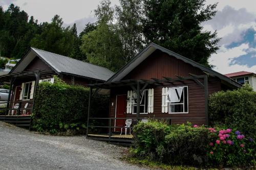Lodge Greenacres Alpine Chalets & Villas
