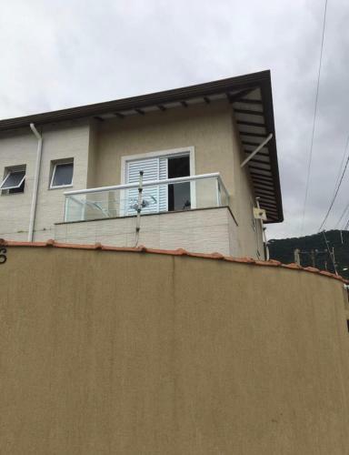 Sobrado Com Piscina Pe Na Areia