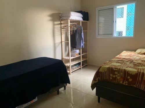 Apartamento Apto No Canto Do Forte. A P� Pra Praia E Balada.