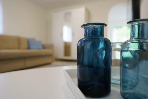 Eleven Apartman House