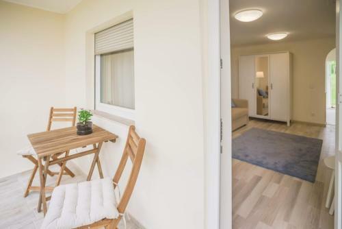 Eleven Apartman House