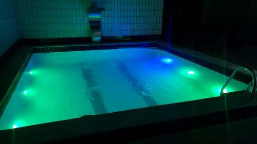 Casa Com Piscina Para Temporada Em Praia Grande -sp