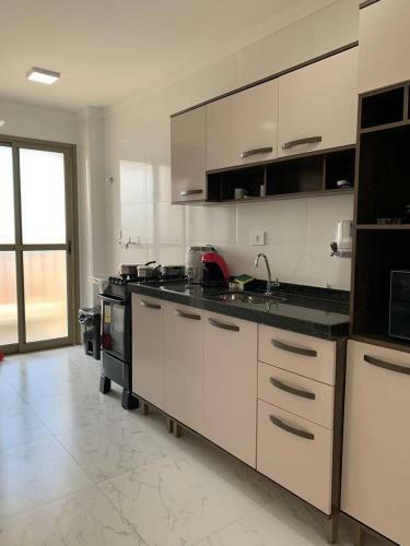 Apartamento Dois Dormit�rios Na Praia Grande
