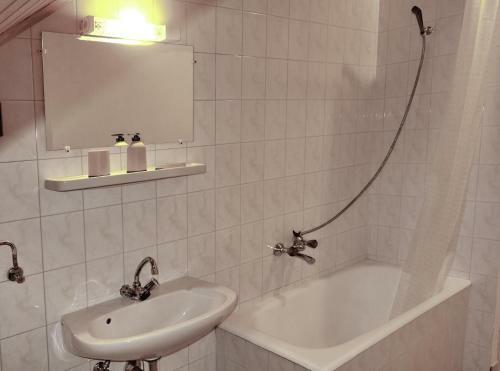 Tolena Heviz Apartments