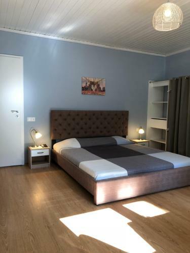 Apartamento White Crow House
