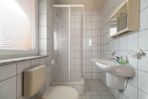 Lena Apartman
