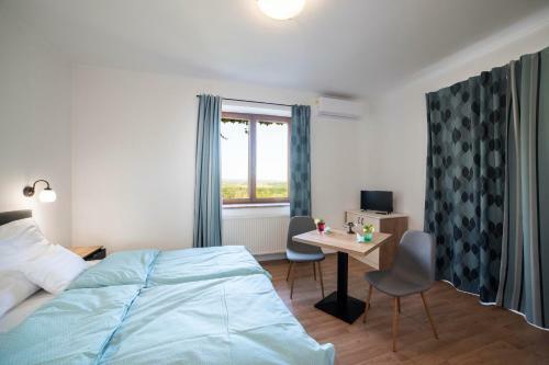 Hotel Kis Helikon Villa
