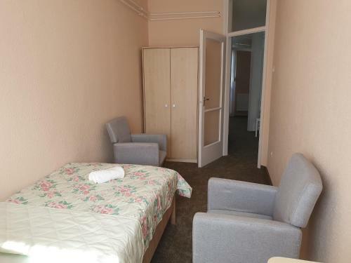 Flower Apartment