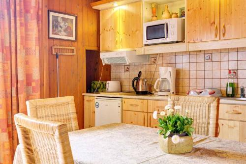 Apartment In Heviz/balaton 18964
