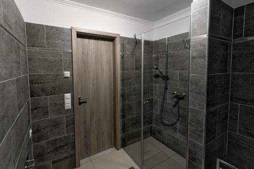 Oliver Apartman