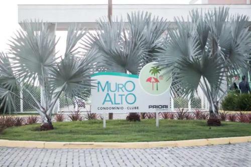 Apartamento Muro Alto Condom�nio Clube