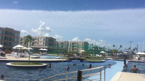 Apartamento Muro Alto Condom�nio Clube