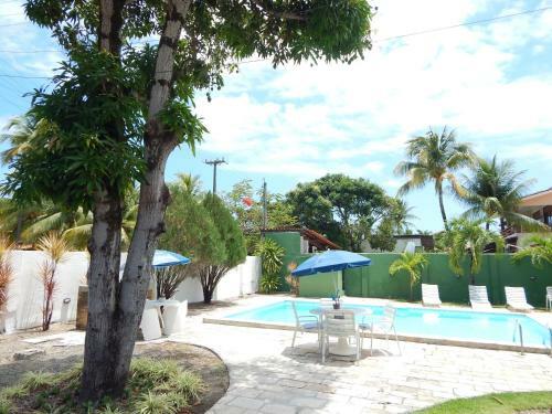 Ampla Casa De 3 Quartos Com Piscina