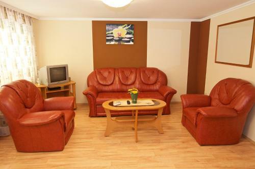 Zoli Apartmanok-br�dy 51-53
