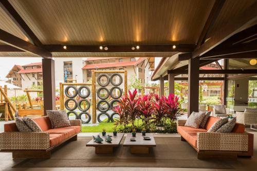 Apartamento Oka Beach Resort