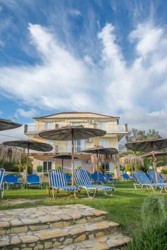 Villa Pouliezos Apartments