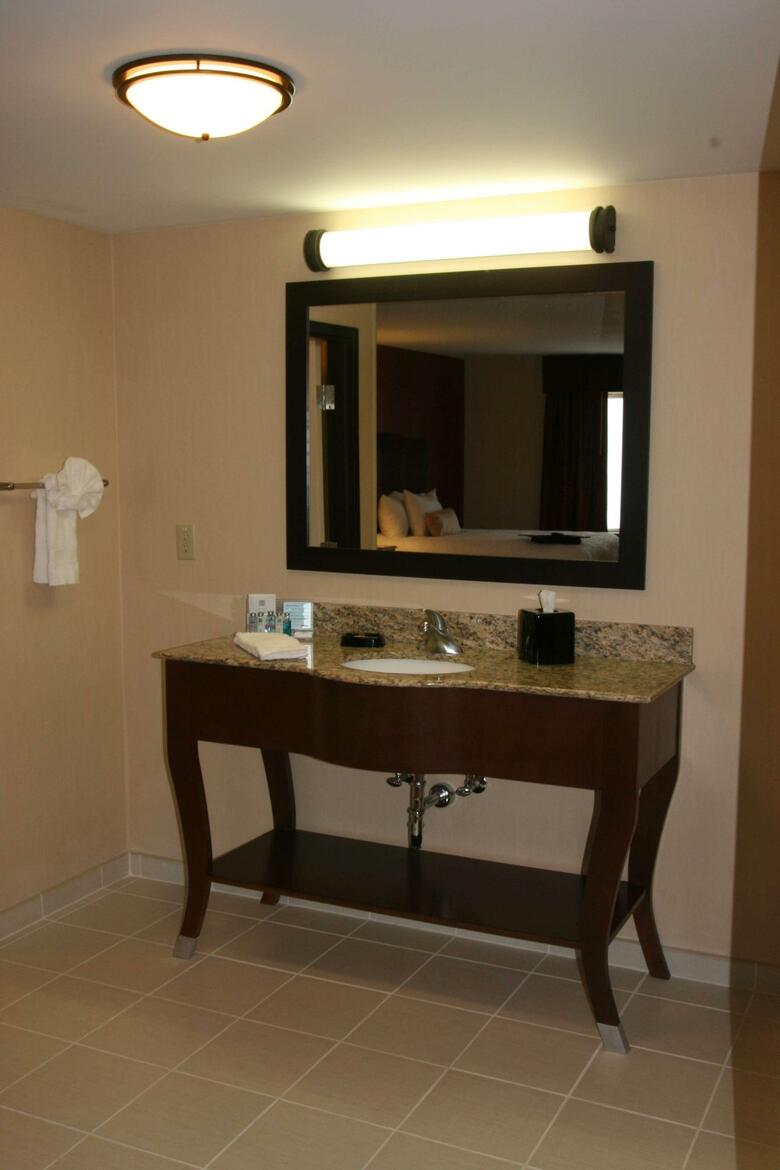 Hotel Hampton Inn And Suites Peru