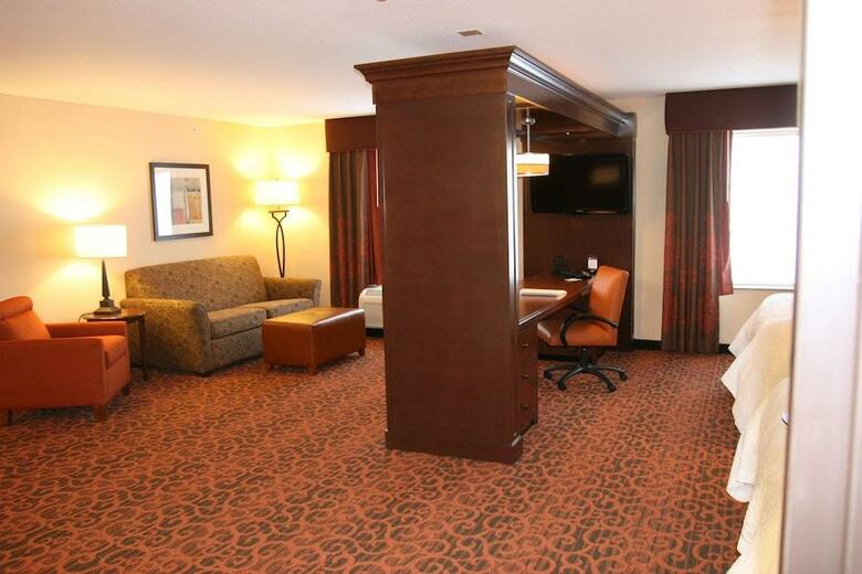 Hotel Hampton Inn And Suites Peru