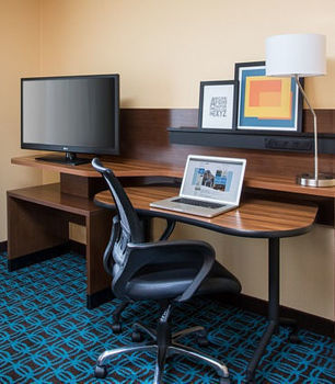 Hotel Fairfield Inn & Suites Peru