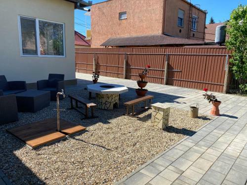 Bo-zso Apartman Hajd�szoboszl�