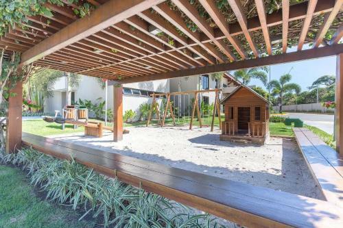 Flat Cercado Pelo Para�so No Beach Class Eco Life