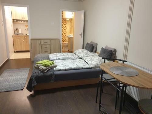 Tahiti Garden Apartman