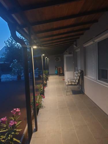 Tahiti Garden Apartman