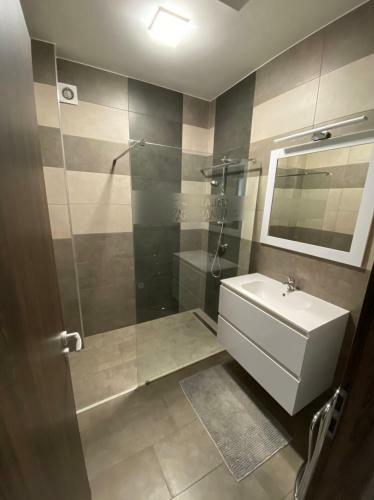 Hajnal Apartmanh�z