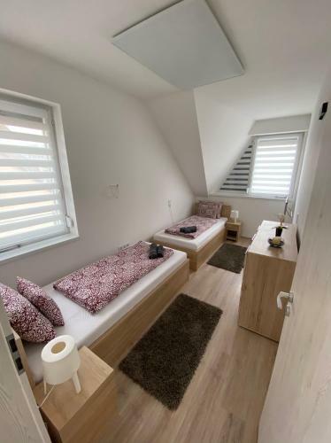 Hajnal Apartmanh�z